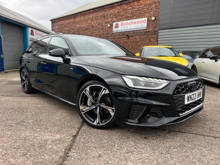 Audi A4 Avant 2.0 TFSI 40 Black Edition S Tronic Euro 6 (s/s) 5dr