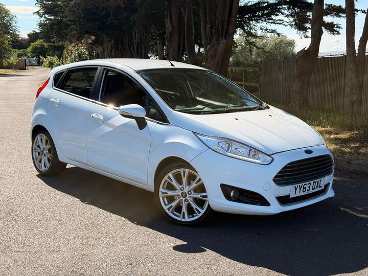Ford Fiesta 1.0T EcoBoost Titanium X Euro 5 (s/s) 5dr