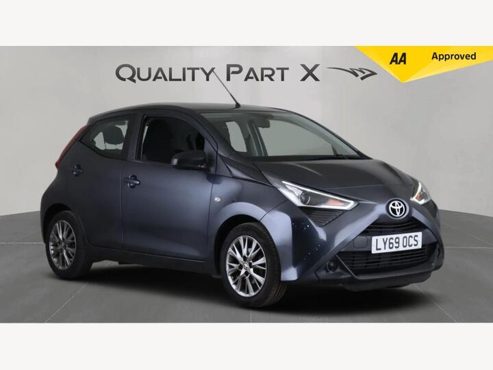 Toyota AYGO 1.0 VVT-i X-play Euro 6 5dr