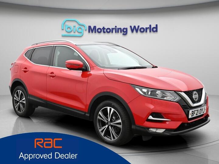 Nissan Qashqai 1.3 DIG-T N-Connecta Euro 6 (s/s) 5dr