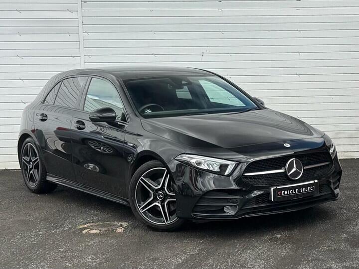 Mercedes-Benz A-CLASS 1.3 A180 AMG Line Edition (Executive) 7G-DCT Euro 6 (s/s) 5dr