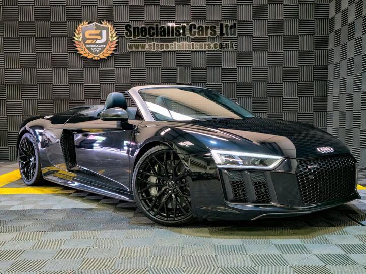 Audi R8 5.2 FSI V10 Plus Spyder S Tronic Quattro Euro 6 (s/s) 2dr