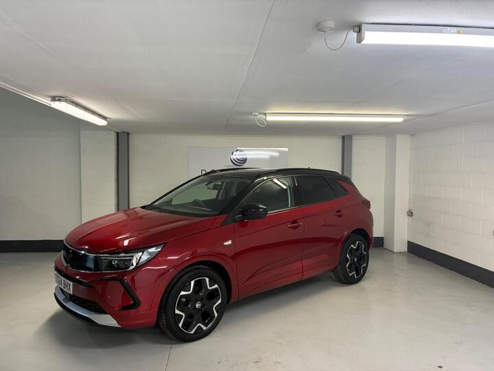 Vauxhall Grandland 1.2 Turbo Ultimate Euro 6 (s/s) 5dr