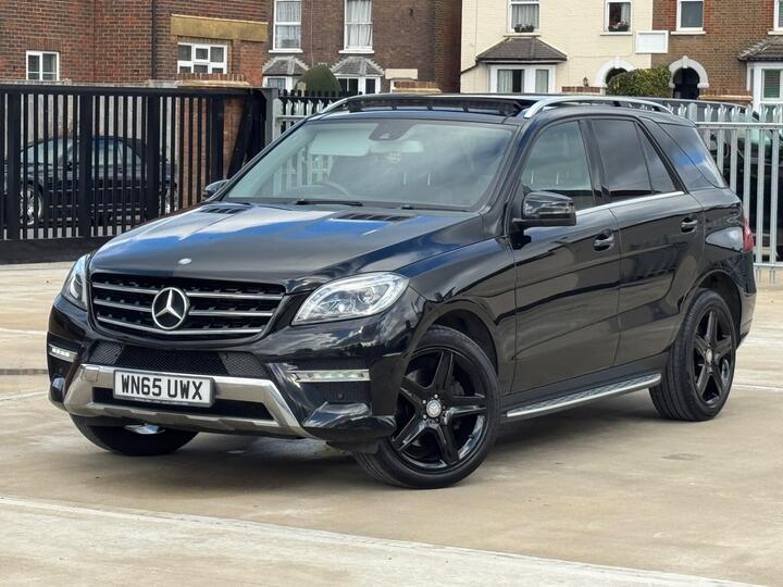 Mercedes-Benz M Class 2.1 ML250 BlueTEC AMG Line G-Tronic 4WD Euro 6 (s/s) 5dr Mercedes-Benz M Class 2.1 ML250 BlueTEC AMG Line G-Tronic 4WD Euro 6 (s/s) 5dr