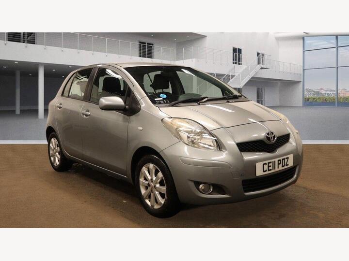 Toyota Yaris 1.33 Dual VVT-i T Spirit Euro 5 (s/s) 5dr