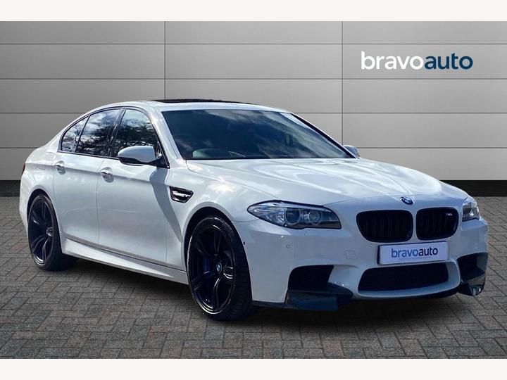 BMW M5 SALOON 4.4 V8 DCT Euro 6 (s/s) 4dr