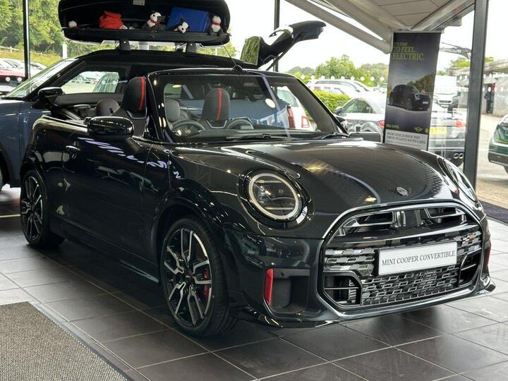 MINI Cooper Convertible 2.0 John Cooper Works Steptronic Euro 6 (s/s) 2dr