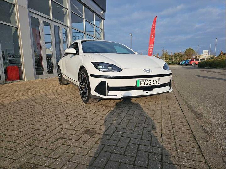 Hyundai Ioniq 6 77.4kWh Premium Auto 4dr Hyundai Ioniq 6 77.4kWh Premium Auto 4dr