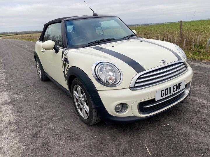 MINI Convertible 1.6 Cooper D Euro 5 (s/s) 2dr