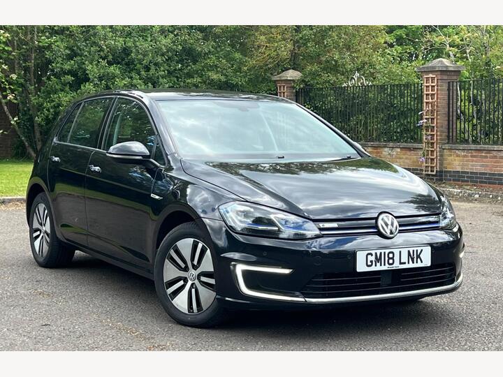 Volkswagen E-Golf 35.8kWh E-Golf Auto 5dr Volkswagen E-Golf 35.8kWh E-Golf Auto 5dr