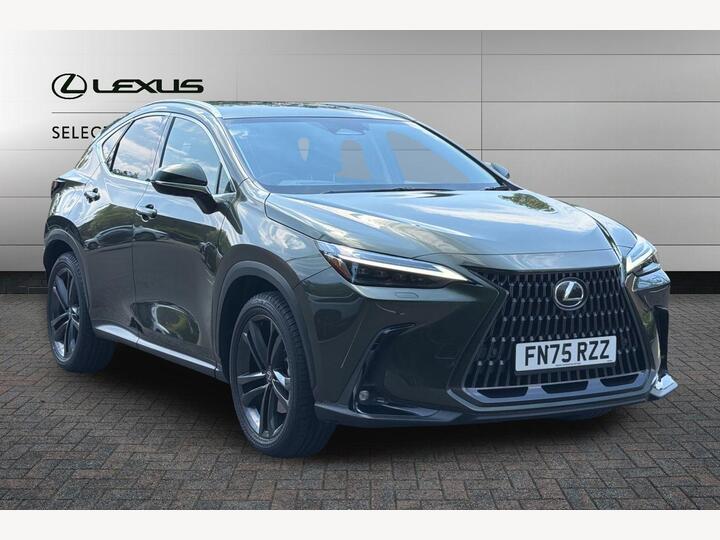 Lexus NX 2.5 450h+ 18.1kWh Premium Plus E-CVT 4WD Euro 6 (s/s) 5dr