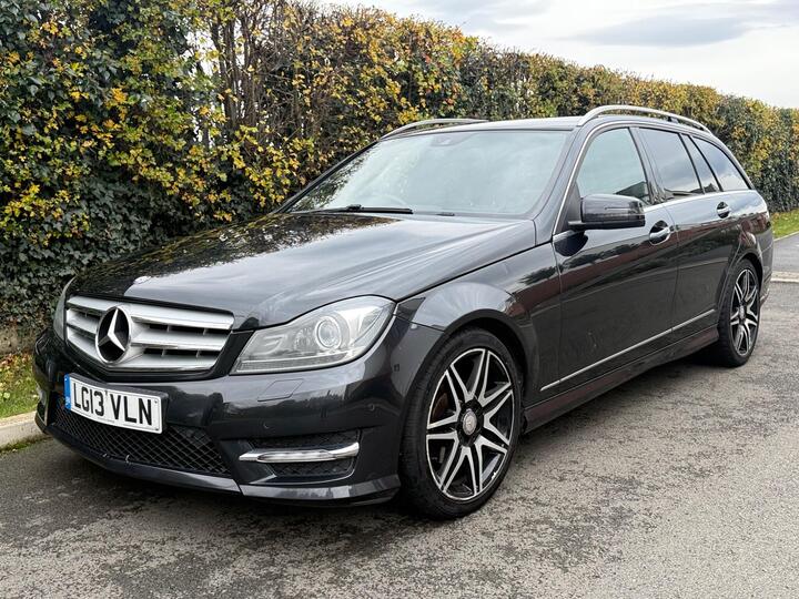 Mercedes-Benz C Class 2.1 C250 CDI BlueEfficiency AMG Sport Plus G-Tronic+ Euro 5 (s/s) 5dr Mercedes-Benz C Class 2.1 C250 CDI BlueEfficiency AMG Sport Plus G-Tronic+ Euro 5 (s/s) 5dr