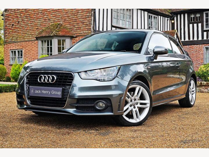 Audi A1 1.6 TDI S Line Euro 5 (s/s) 3dr