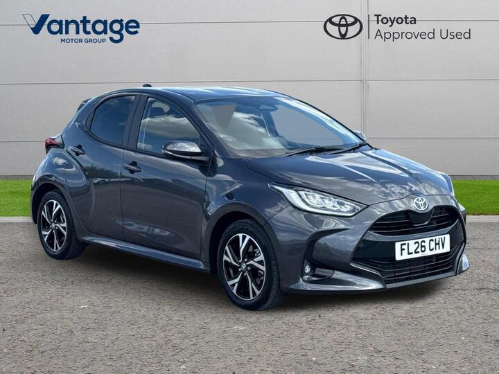 Toyota Yaris 1.5 VVT-h Design E-CVT Euro 6 (s/s) 5dr