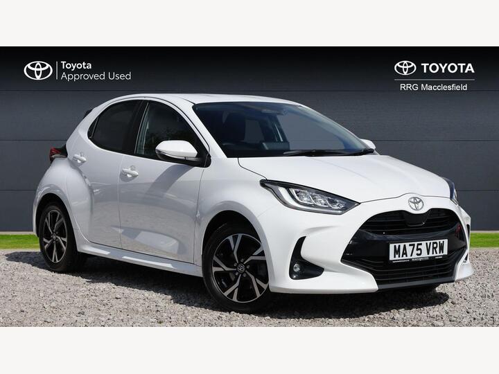 Toyota Yaris 1.5 VVT-h Design E-CVT Euro 6 (s/s) 5dr