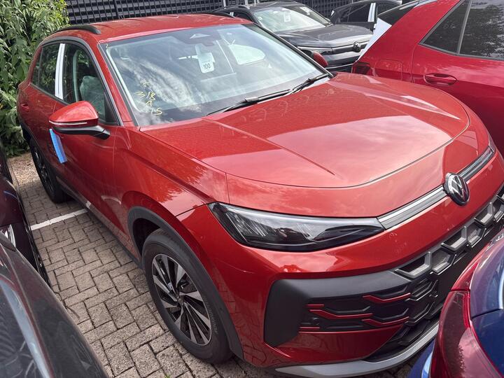 Volkswagen T-Roc 1.5 ETSI MHEV Life DSG Euro 6 (s/s) 5dr