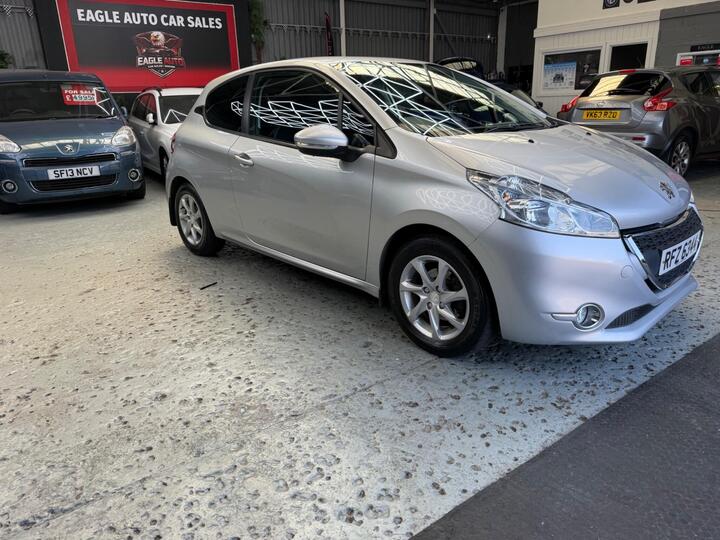 Peugeot 208 1.0 VTi Active Euro 5 3dr