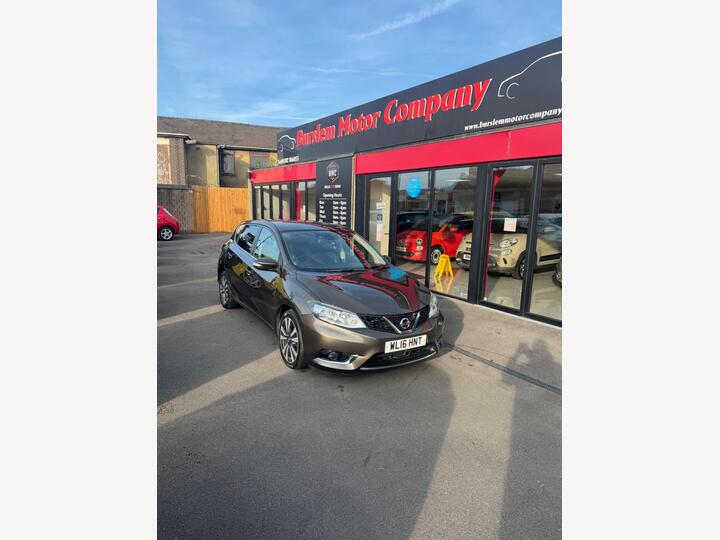 Nissan Pulsar 1.5 DCi N-Connecta Euro 6 (s/s) 5dr Nissan Pulsar 1.5 DCi N-Connecta Euro 6 (s/s) 5dr