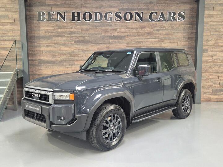 Toyota LAND CRUISER 2.8D MHEV Invincible Auto 4WD Euro 6 (s/s) 5dr (LWB)