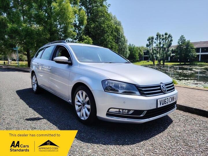 Volkswagen Passat 2.0 TDI BlueMotion Tech Highline Euro 5 (s/s) 5dr Volkswagen Passat 2.0 TDI BlueMotion Tech Highline Euro 5 (s/s) 5dr
