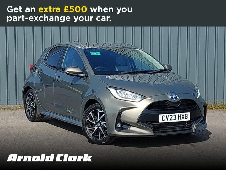 Toyota Yaris 1.5 VVT-h Design E-CVT Euro 6 (s/s) 5dr