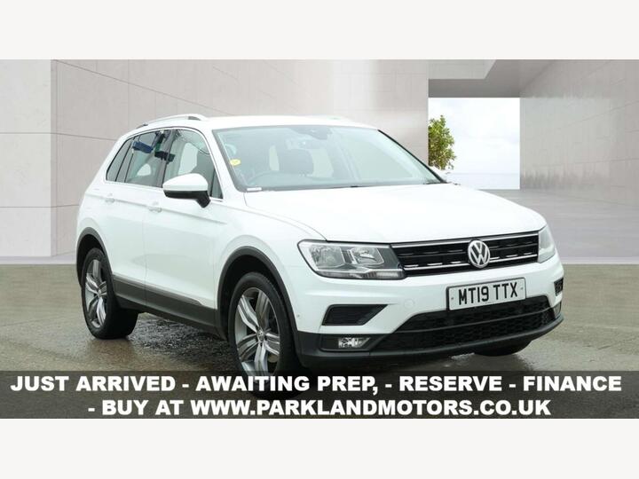Volkswagen TIGUAN 2.0 TDI Match DSG 4Motion Euro 6 (s/s) 5dr