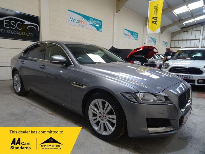 Jaguar XF 2.0d Prestige Auto Euro 6 (s/s) 4dr