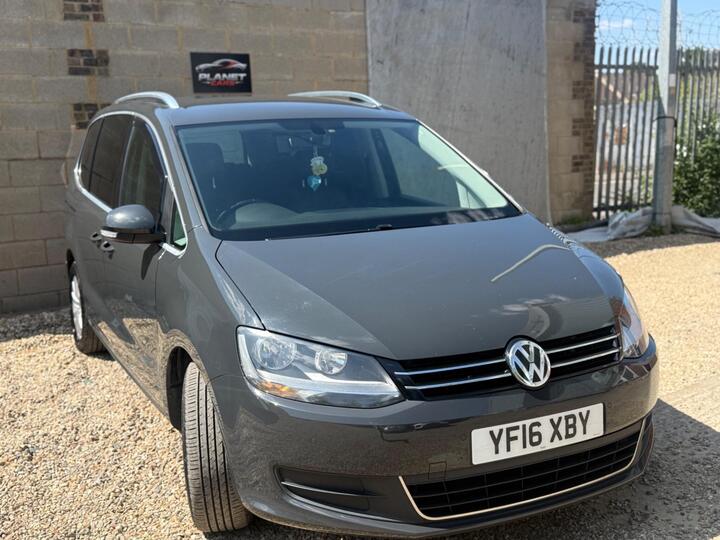 Volkswagen Sharan 2.0 TDI BlueMotion Tech SE Nav DSG Euro 6 (s/s) 5dr