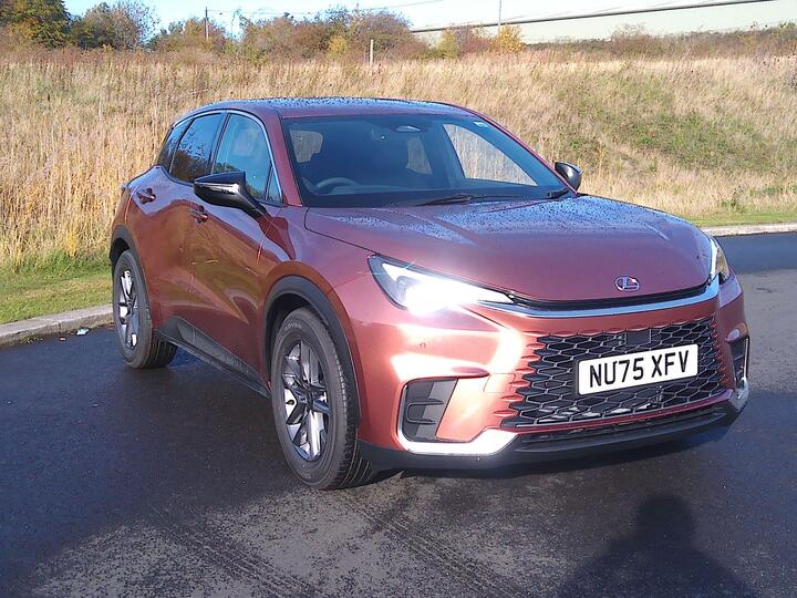 Lexus LBX 1.5 VVT-iE Premium E-CVT Euro 6 (s/s) 5dr