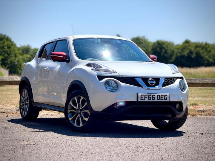 Nissan Juke 1.6 Tekna XTRON Euro 6 5dr