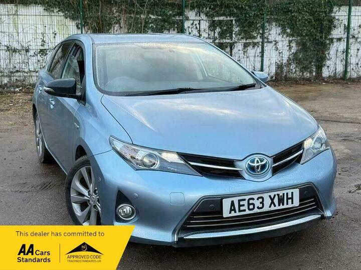 Toyota Auris 1.8 VVT-h Excel CVT Euro 5 (s/s) 5dr Toyota Auris 1.8 VVT-h Excel CVT Euro 5 (s/s) 5dr