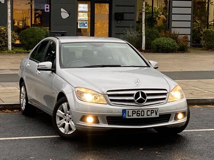 Mercedes-Benz C Class 1.8 C180 BlueEfficiency Executive SE Auto Euro 5 4dr