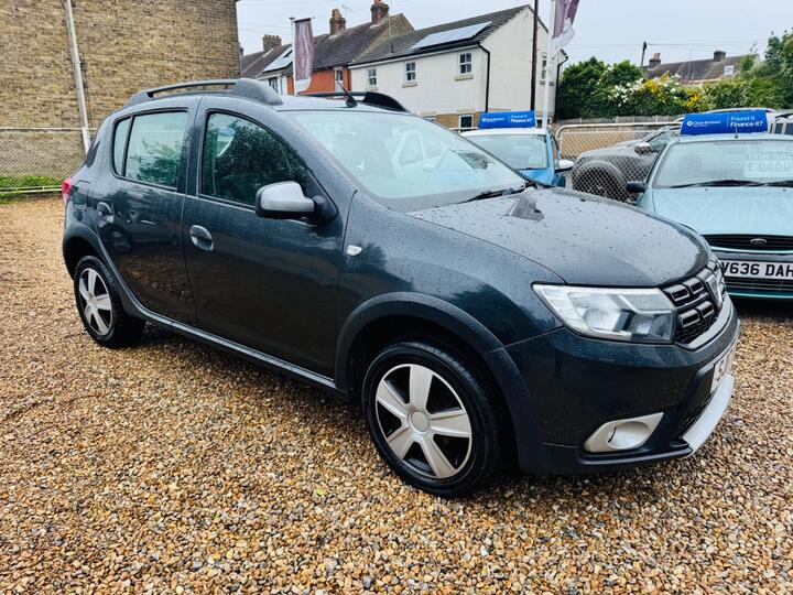 Dacia Sandero Stepway 1.5 DCi Laureate Euro 6 (s/s) 5dr