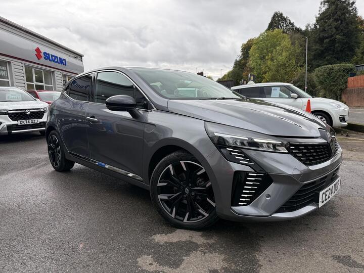 Renault Clio 1.0 TCe Techno Euro 6 (s/s) 5dr Renault Clio 1.0 TCe Techno Euro 6 (s/s) 5dr