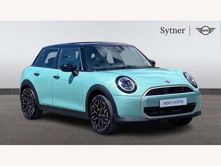MINI Cooper 1.5C Exclusive Steptronic Euro 6 (s/s) 5dr