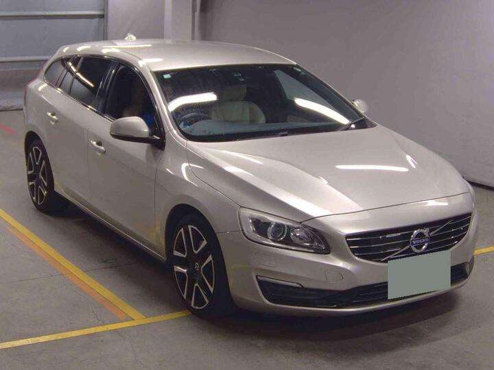 Volvo V60 D4 DYNAMIC EDITION