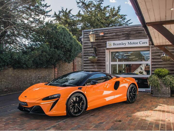 McLaren Artura 3.0T V6 7.4kWh SSG Euro 6 (s/s) 2dr