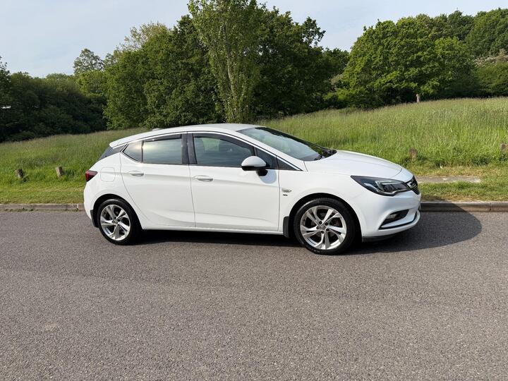 Vauxhall Astra 1.6i Turbo SRi Euro 6 (s/s) 5dr
