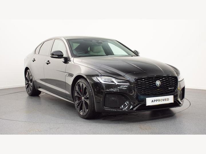 Jaguar XF 2.0 D200 MHEV R-Dynamic SE Black Auto Euro 6 (s/s) 4dr