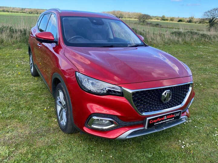 MG MG HS 1.5 T-GDI 16.6kWh Exclusive Auto Euro 6 (s/s) 5dr