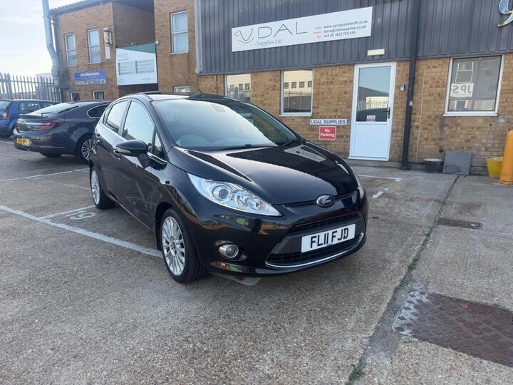 Ford Fiesta 1.6 TDCi DPF Titanium 5dr
