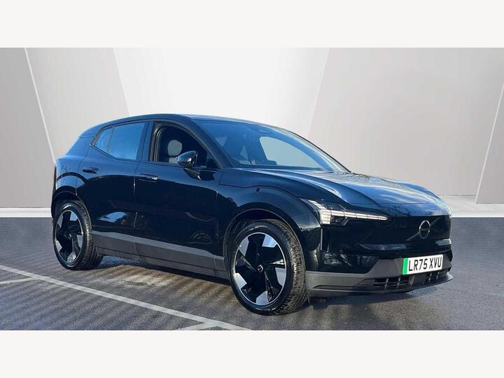 Volvo EX30 Twin Performance 69kWh Plus Auto AWD 5dr