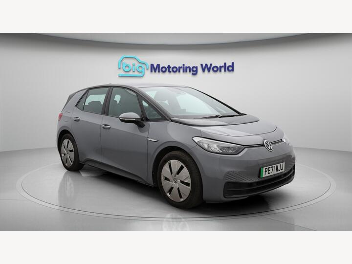Volkswagen ID.3 Pro Performance 58kWh Life Auto 5dr