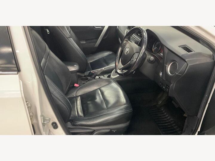 Toyota Auris 1.8 VVT-h Excel Touring Sports CVT Euro 5 (s/s) 5dr