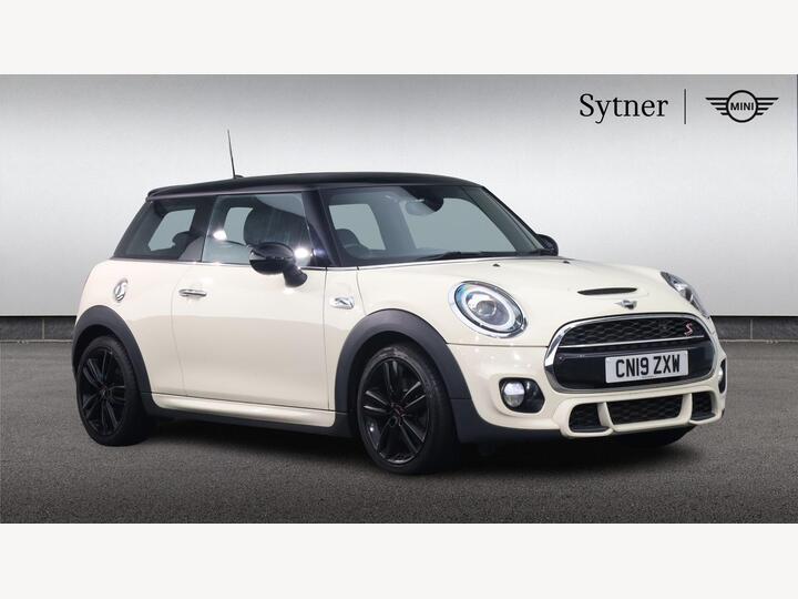 MINI Hatch 2.0 Cooper S Sport Steptronic Euro 6 (s/s) 3dr