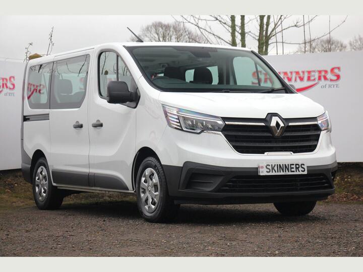 Renault Trafic 2.0 DCi SL28 Business L1 H1 Euro 6 (s/s) 5dr (9 Seat)