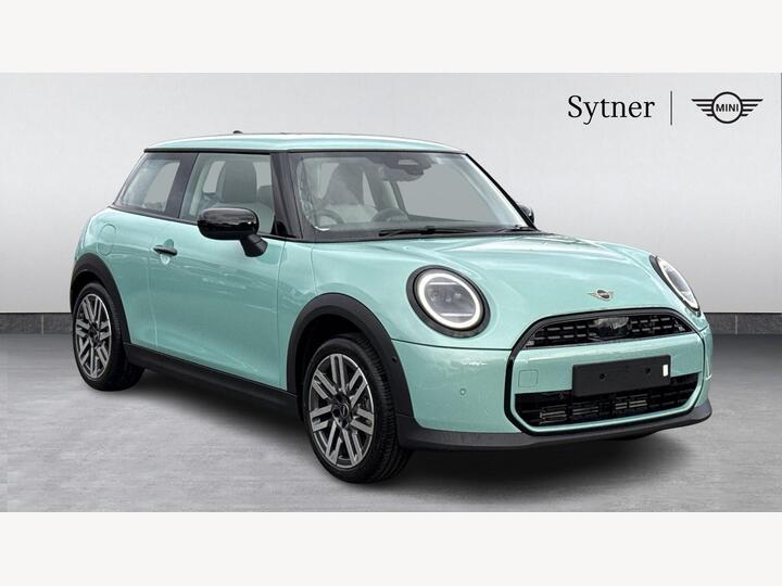 MINI Cooper 1.5C Classic Steptronic Euro 6 (s/s) 3dr