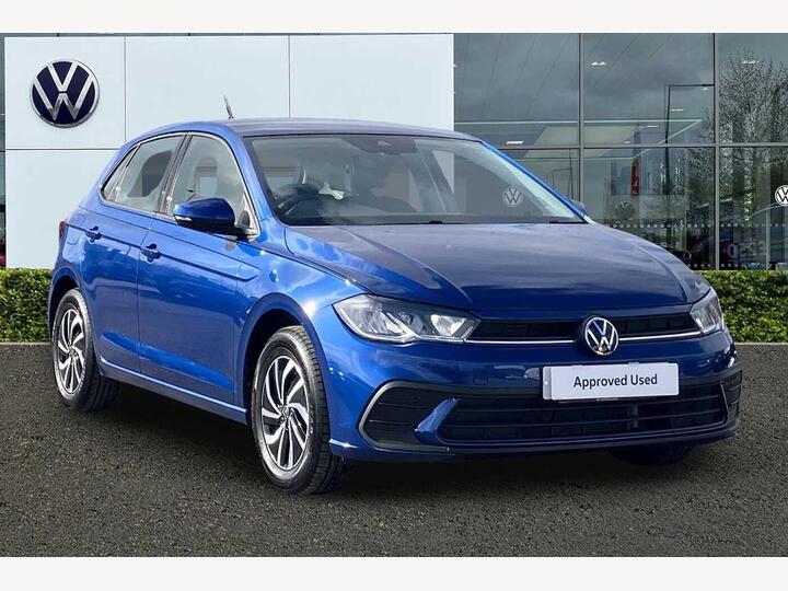 Volkswagen Polo 1.0 TSI Life Euro 6 (s/s) 5dr Volkswagen Polo 1.0 TSI Life Euro 6 (s/s) 5dr