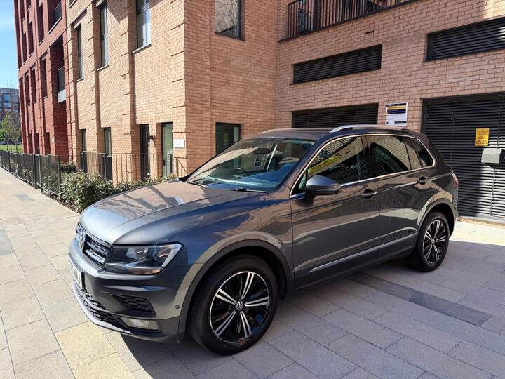 Volkswagen Tiguan 2.0 TDI SE Navigation DSG 4Motion Euro 6 (s/s) 5dr