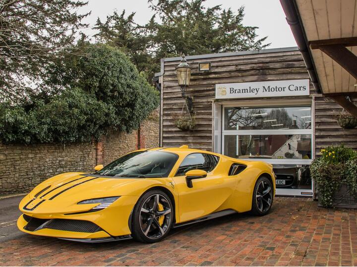 Ferrari SF90 Stradale 4.0T V8 7.9kWh F1 DCT 4WD Euro 6 (s/s) 2dr